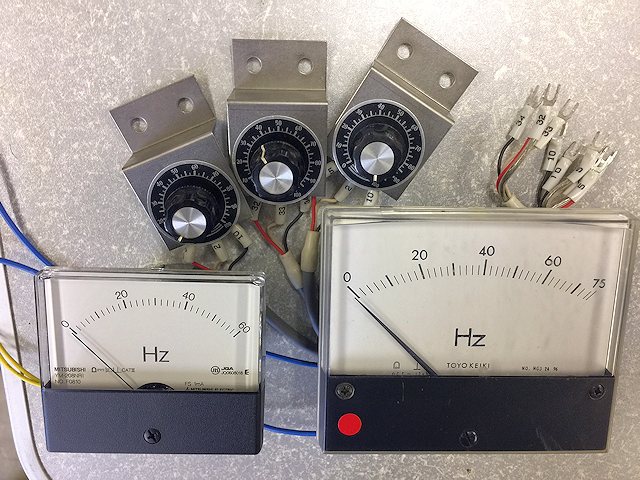 古い低圧３相インバーターを新しいインバーターに交換する方法